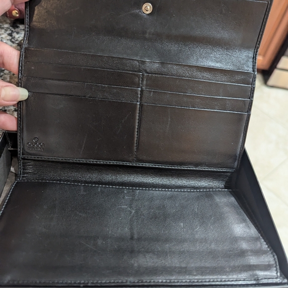 Gucci Black wallet with box - Picture 13 of 16